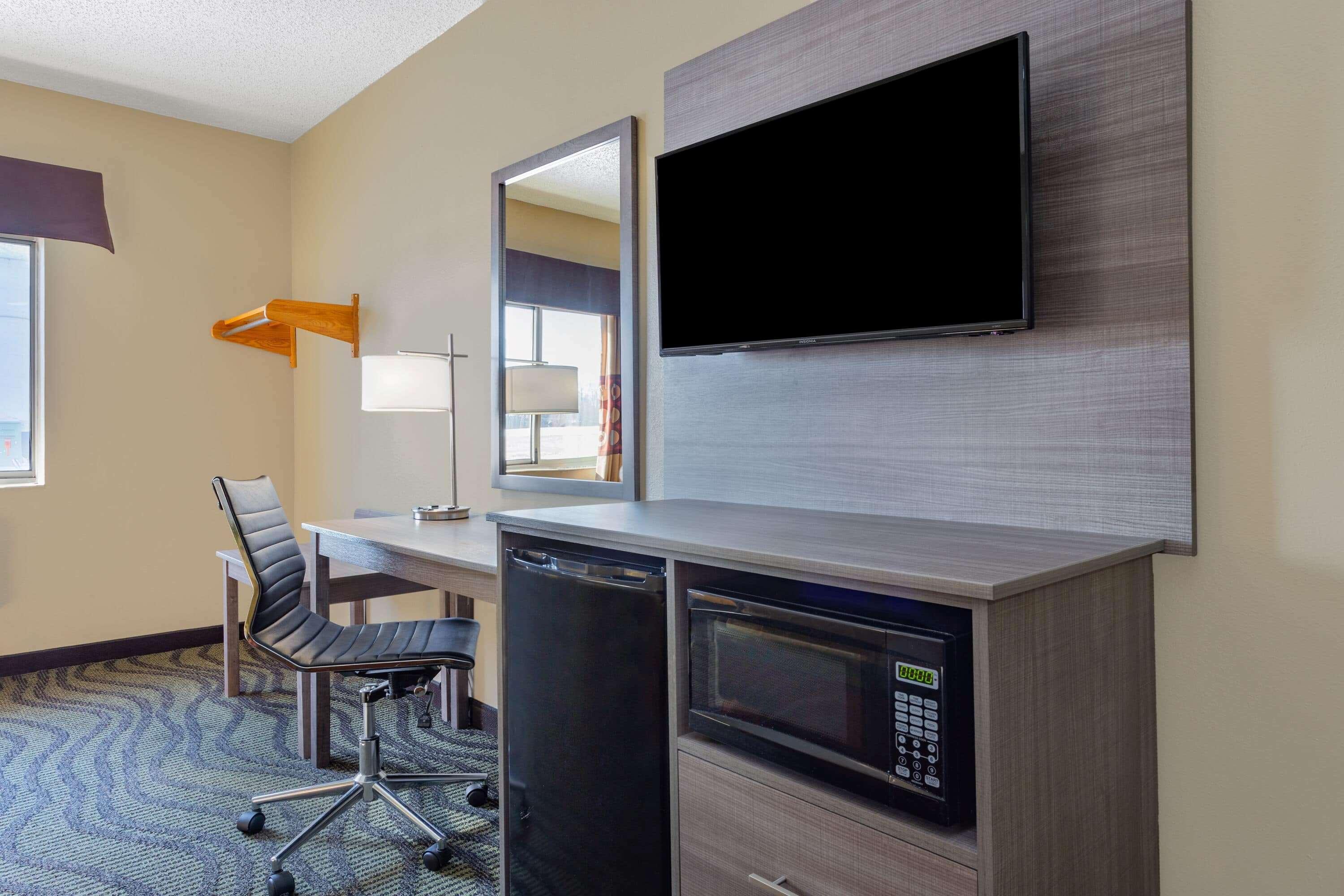 ซูเปอร์ 8 บาย วินด์แฮม โคโมโด Hotel โคโคโม ภายนอก รูปภาพ