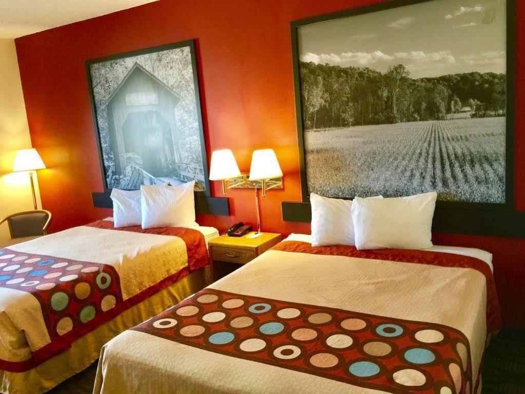 ซูเปอร์ 8 บาย วินด์แฮม โคโมโด Hotel โคโคโม ภายนอก รูปภาพ